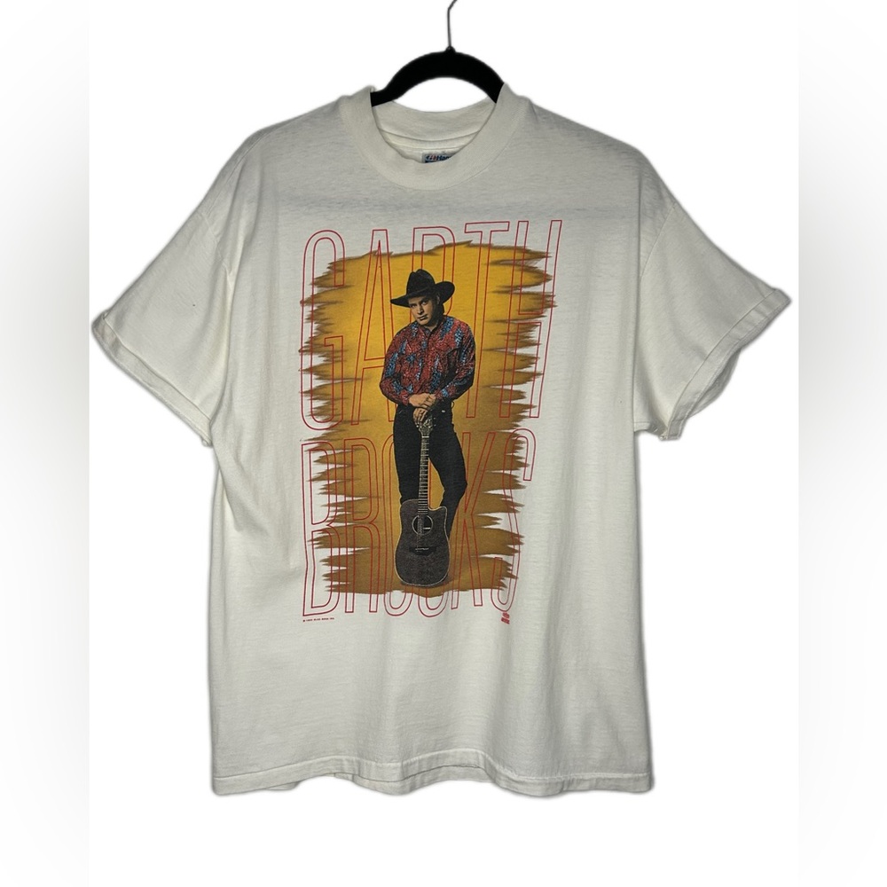 Vintage Garth Brooks tee